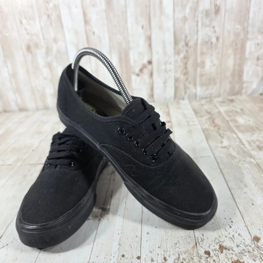 Vans Authentic Black Black Canvas Low Top Skateboard Shoes Womens 8 Mens 6.5